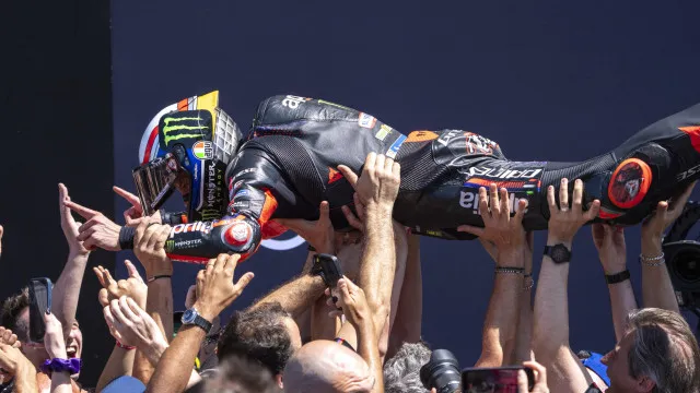 
                    Marco Bezzecchi vence GP de Itália e cimenta liderança do Mundial
                