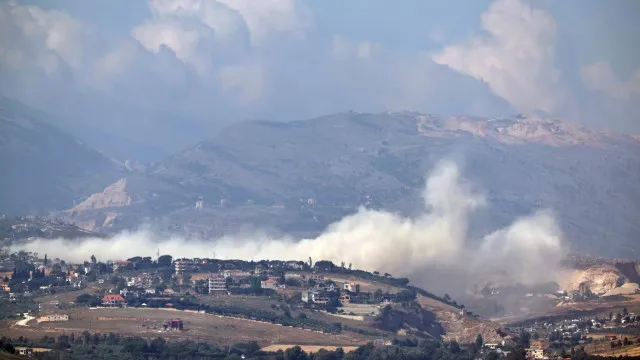 
                    Líbano denuncia ataque israelita contra exército com vítimas
                