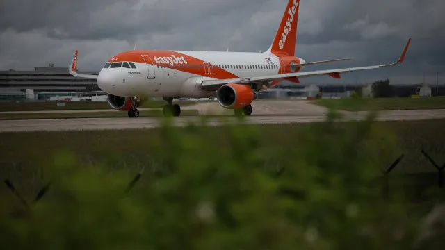 
                    EasyJet rejeita 4.ª proposta de aquisição do fundo americano Castlelake
                