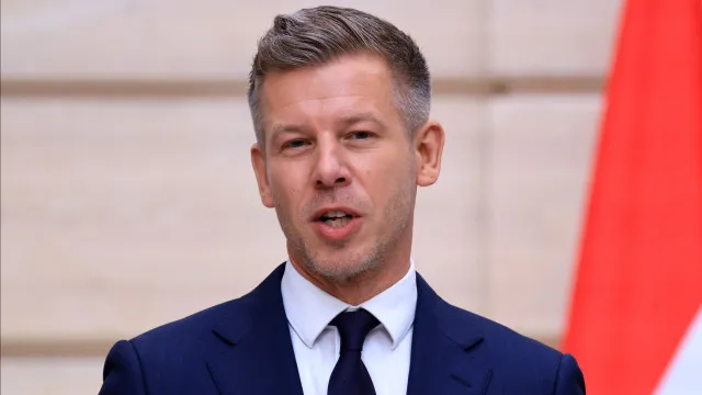 
                    Magyar anuncia acordo sobre direitos da minoria húngara na Ucrânia
                