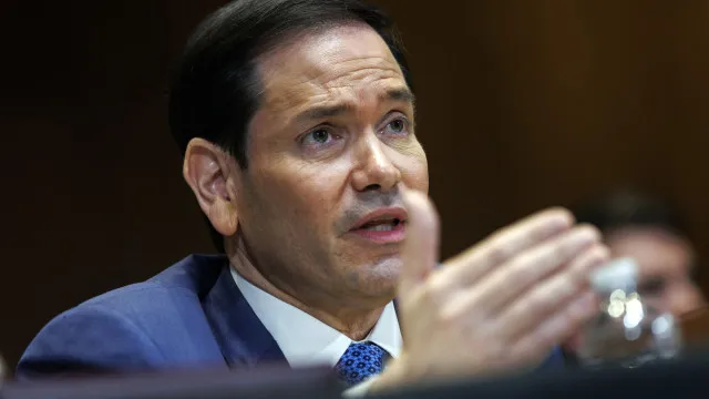
                    Pequim considera que declarações de Rubio sobre Tiananmen 