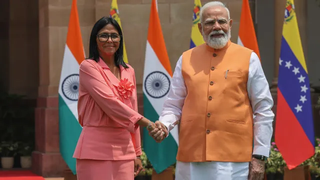 
                    Delcy Rodriguez termina visita à Índia com petróleo venezuelano como eixo central
                