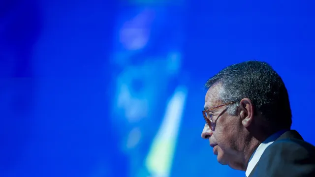 
                    Envelhecimento é 