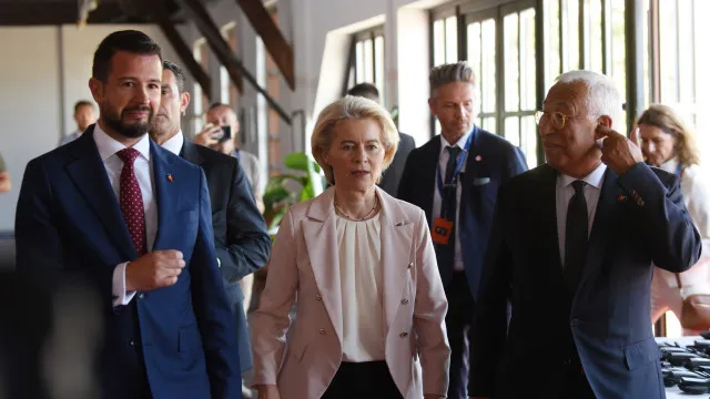 
                    Costa e Von der Leyen apoiam encontro entre Zelensky e Putin
                