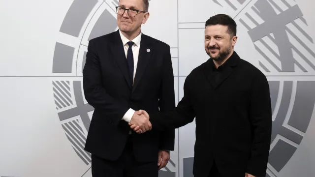 
                    Países nórdicos e bálticos apoiam Ucrânia na adesão à UE e à NATO
                