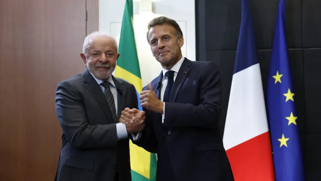 
                    Lula e Macron discutem defesa e cooperação entre Guiana Francesa e Amapá
                