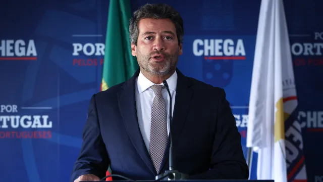 
                    Chega vai pedir fiscalização da constitucionalidade da PSU
                
