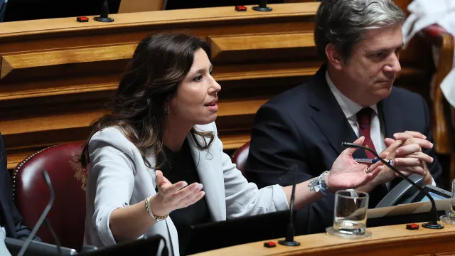 Lei laboral? "Chega não é nada mais do que uma força de bloqueio no país"