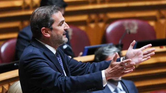 Hugo Soares acusa Chega de ter tentado "brincar com pensões à 25.ª hora"