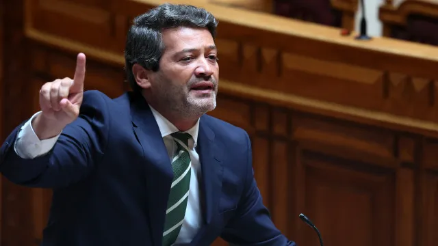 
                    Ventura diz que Governo prefere 