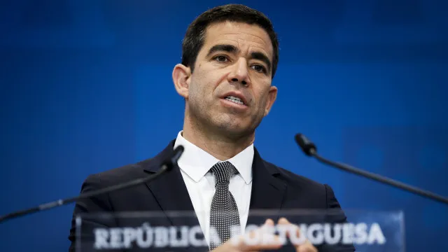 
                    Dados do INE? Governo diz que imigração em Portugal 
