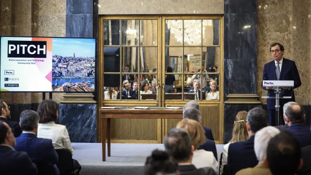 
                    Governo apoia projeto PITCH da Universidade e Câmara do Porto a fundos
                