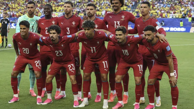 
                    Dia do Canadá transforma-se em Dia de Portugal... por culpa do Mundial
                