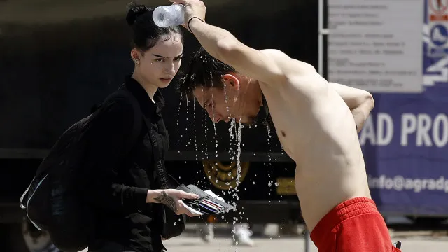 "Prevenção funciona" face a ondas de calor. "Pagamos com vidas"