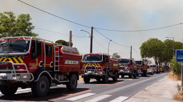 
                    França atribui 9 em 10 incêndios à ação humana e detém 32 pessoas
                