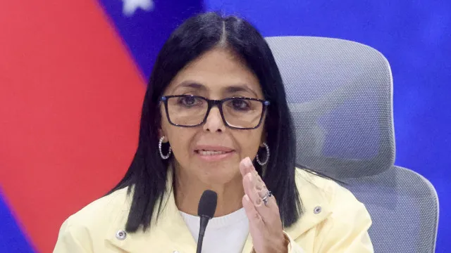 Venezuela anuncia medidas econÃ³micas apÃ³s sismos sob tensÃ£o social