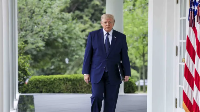 Trump aceita negociar com Irão, mas diz que cessar-fogo acabou
