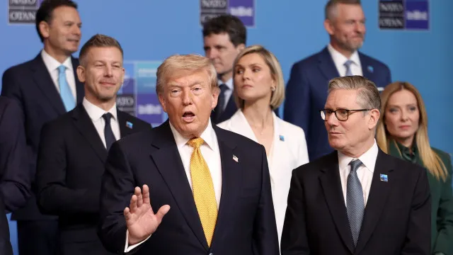 Trump ameaÃ§a atacar infraestruturas civis iranianas e tomar ilha de Kharg