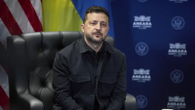 Moscovo e Kyiv trocam acusações sobre prolongar a guerra