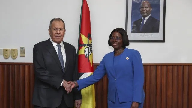 Rússia disponível para ajudar a "eliminar" terrorismo em Cabo Delgado