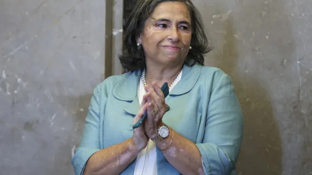 
                    Provedora de Justiça pede ao ministério ponto de situação sobre as notas
                