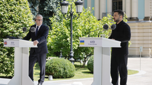 Zelensky nomeia novo ministro interino da Defesa