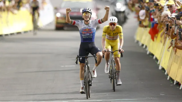 Evenepoel ganha 15.Âª etapa e Ã© segundo apÃ³s desistÃªncia de Vingegaard