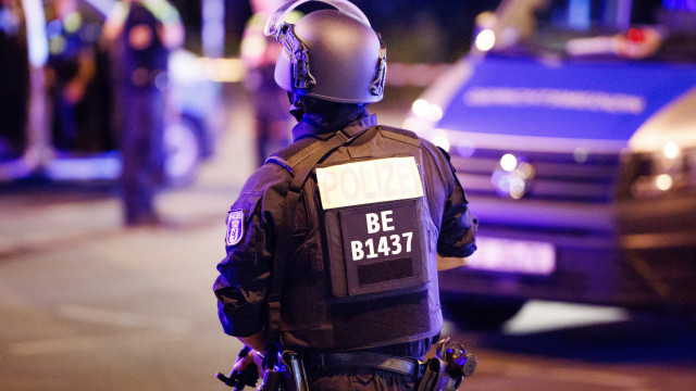 Polícia alemã associa suspeito de ataque a LGBTQ+ a