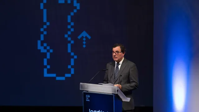Castro Almeida: "Portas escancaradas" Ã  imigraÃ§Ã£o nÃ£o resultaram
