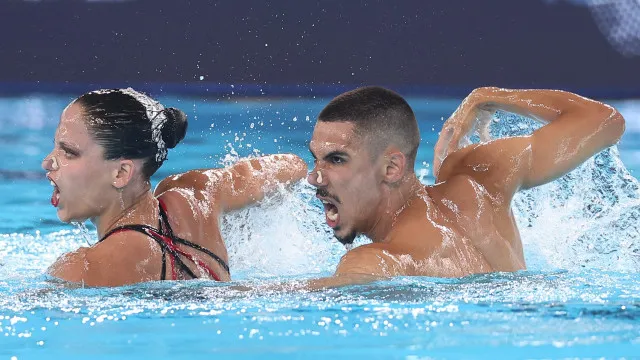 
                    Portugal arranca 6.º lugar na final de dueto livre misto no Europeu
                