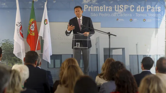 
                    Montenegro quer médicos de família com USF públicas ou privadas
                