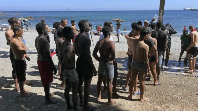 
                    UE, Meta e TikTok unem-se para combater desinformação sobre Ceuta
                