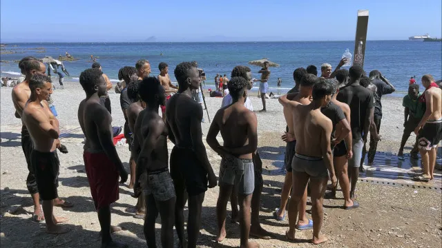 
                    Médicos pedem intervenção em Ceuta de Ministério da Saúde espanhol
                