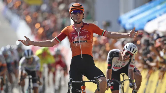 Xabier Isasa vence sexta etapa da Volta e Guérin perde tempo como líder
