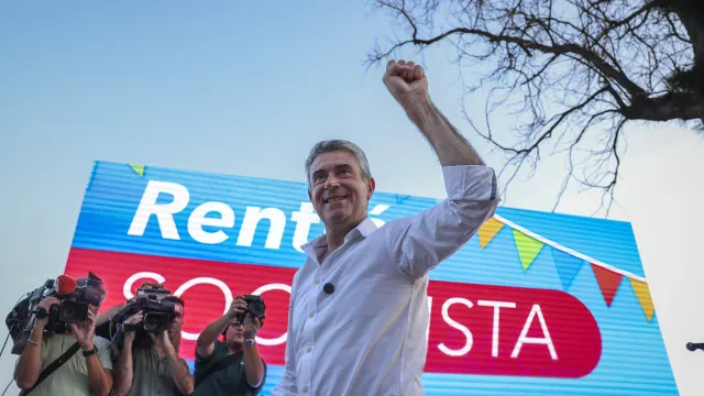 
                    Carneiro quer rentrée como 