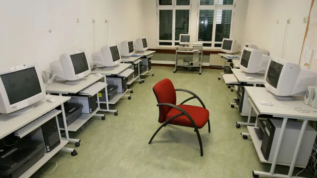 
                    Moçambique com 173 mil ataques cibernéticos e 1.061 processos-crime
                