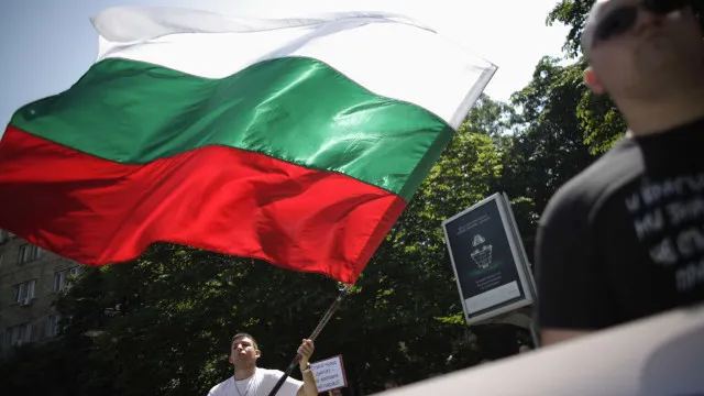 
                    Bulgária junta-se ao Mecanismo Europeu de Estabilidade após adotar euro
                