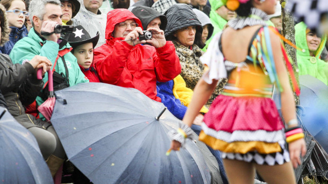 Carnaval abençoado? Vem aí uma depressão e traz chuva a partir de amanhã