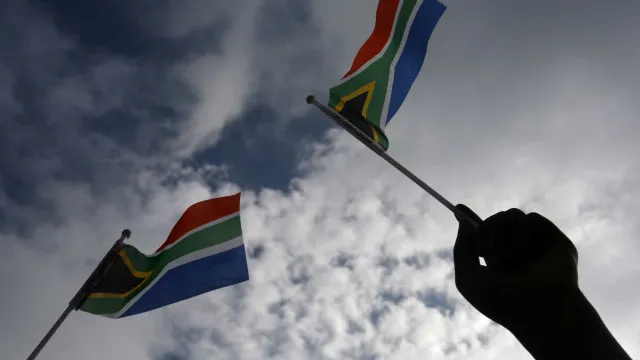 
                    Ativista condena triste e inaceitável violência xenófoba na África do Sul
                