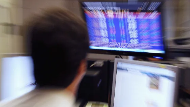 
                    PSI baixa 0,22% na bolsa de Lisboa numa Europa sem tendência definida
                