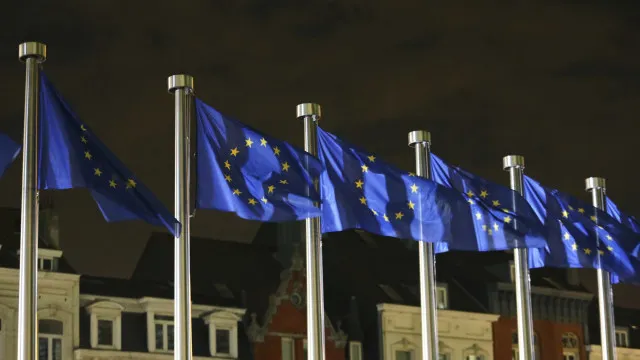 
                    Estudo revela: Europa precisa investir mais 1,4 biliões de euros por ano
                