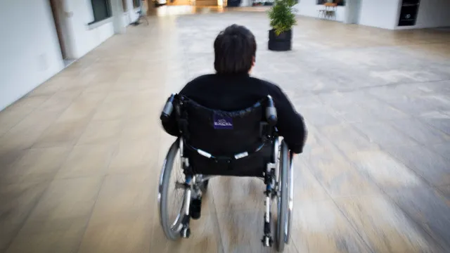 
                    Associações rejeitam exceções na esterilização de pessoas com deficiência
                