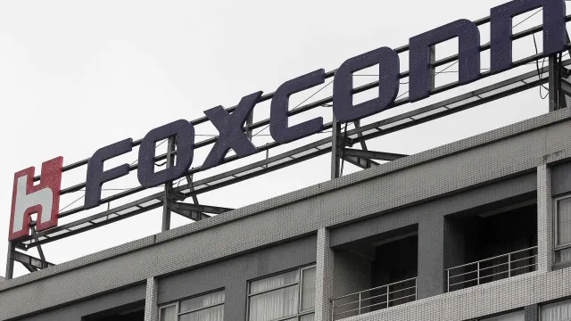 Foxconn alia-se à Schneider Electric para desenvolver centros de IA