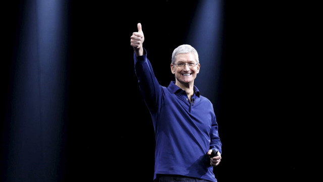 Apple atingiu os 5 biliões de dólares em valor de mercado