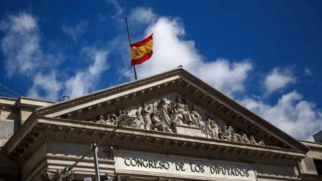 
                    Parlamento espanhol avança com debate sobre aborto na Constituição
                