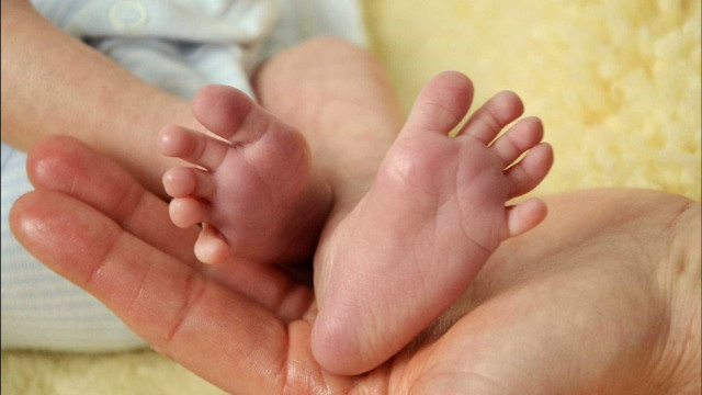 Rede tráfico de bebés: Indonésia condenou mais 18 mulheres e um homem