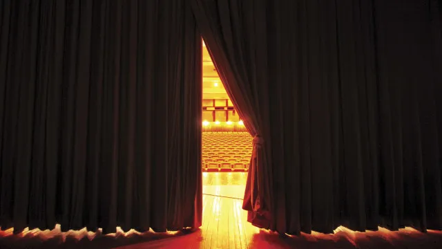 
                    Acusações do Chega a companhias de teatro causam polémica em Setúbal
                