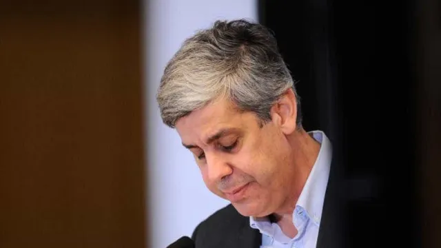 
                    Centeno propôs a Costa deixar pasta das Finanças para reformar a Saúde
                