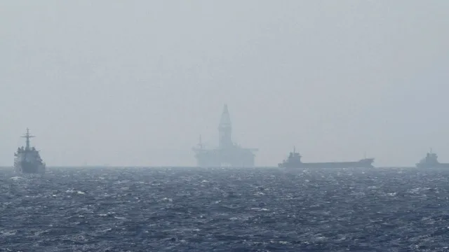 
                    Exército diz ter expulsado navio dos Países Baixos do mar do Sul da China
                