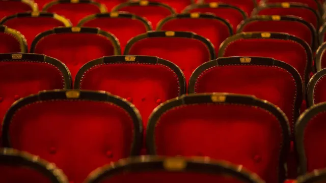 
                    Governo dos Açores pretende melhorar apoio às atividades culturais
                